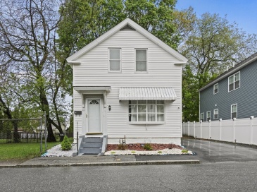 16 Court Street, Lowell, Massachusetts, 4 Bedrooms Bedrooms, 8 Rooms Rooms,1 BathroomBathrooms,Residential,For Sale,Court Street,73462977 16 Court Street, Lowell, Massachusetts, 4 Bedrooms Bedrooms, 8 Rooms Rooms,1 BathroomBathrooms,Residential,For Sale,Court Street,73462977