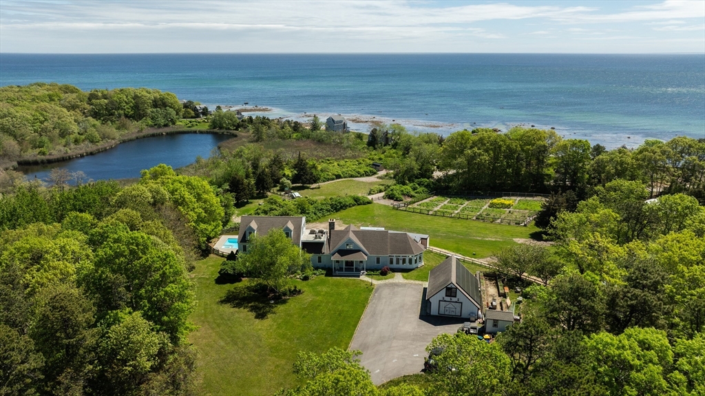 296 Center Hill Rd, Plymouth, Massachusetts, 5 Bedrooms Bedrooms, 11 Rooms Rooms,6.5 BathroomsBathrooms,Residential,For Sale,Center Hill Rd,73356445