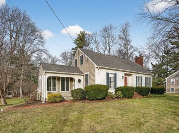 121 South Dr, Bridgewater, Massachusetts, 4 Bedrooms Bedrooms, 8 Rooms Rooms,2 BathroomsBathrooms,Residential,For Sale,South Dr,73462152 121 South Dr, Bridgewater, Massachusetts, 4 Bedrooms Bedrooms, 8 Rooms Rooms,2 BathroomsBathrooms,Residential,For Sale,South Dr,73462152