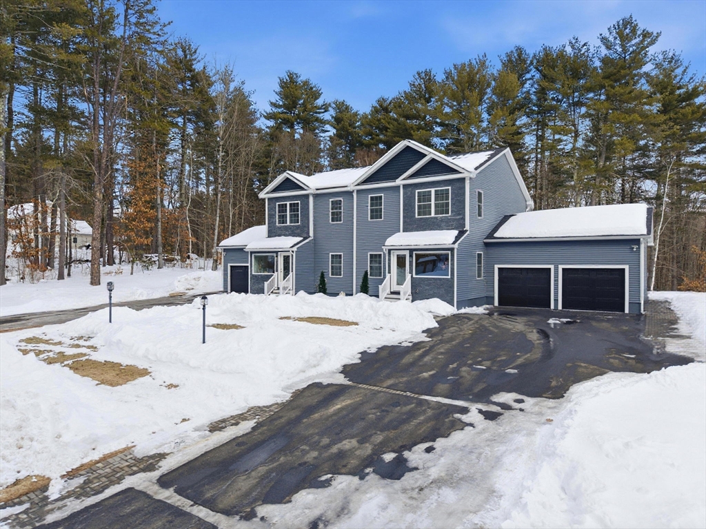 4 Wilshire Ln, Pelham, New Hampshire, 3 Bedrooms Bedrooms, 7 Rooms Rooms,2.5 BathroomsBathrooms,Residential,For Sale,Wilshire Ln,73477233