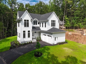 213 Sandy Valley Road, Dedham, Massachusetts, 4 Bedrooms Bedrooms, 9 Rooms Rooms,3.5 BathroomsBathrooms,Residential,For Sale,Sandy Valley Road,73477286