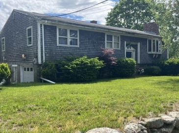 343 Old Bedford Rd, Westport, Massachusetts, 3 Bedrooms Bedrooms, 5 Rooms Rooms,2.5 BathroomsBathrooms,Residential,For Sale,Old Bedford Rd,73477315