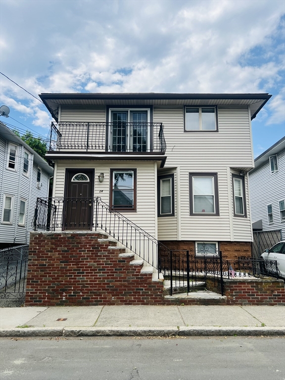 24 Meacham St, Somerville, Massachusetts, 2 Bedrooms Bedrooms, 5 Rooms Rooms,1 BathroomBathrooms,Residential Lease,For Rent,Meacham St,73477329