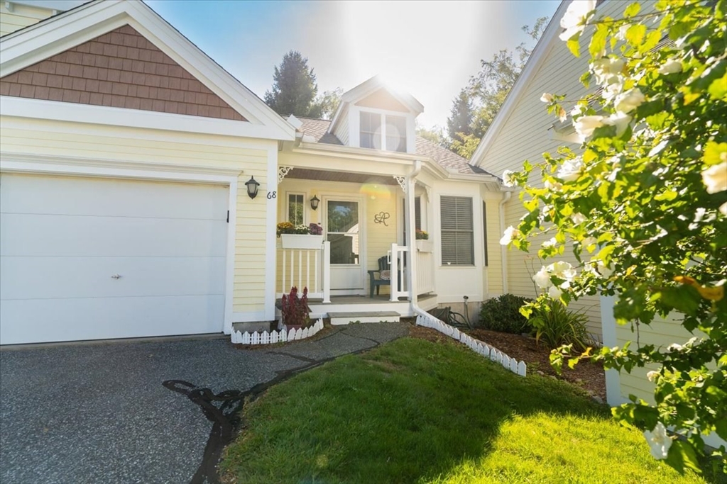 68 Village Dr, Marlborough, Massachusetts, 2 Bedrooms Bedrooms, 6 Rooms Rooms,2.5 BathroomsBathrooms,Residential Lease,For Rent,Village Dr,73477356