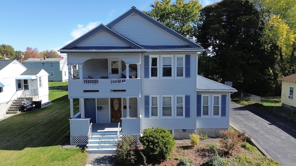 33 Fairmont Ave, Worcester, Massachusetts, 3 Bedrooms Bedrooms, 6 Rooms Rooms,1 BathroomBathrooms,Residential Lease,For Rent,Fairmont Ave,73473752