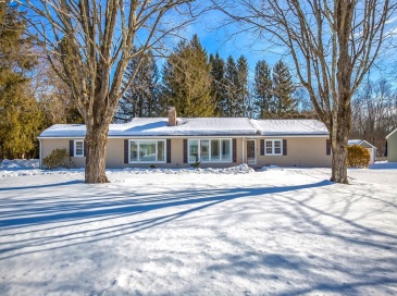 6 Brooklawn Road, Wilbraham, Massachusetts, 3 Bedrooms Bedrooms, 6 Rooms Rooms,1.5 BathroomsBathrooms,Residential,For Sale,Brooklawn Road,73477414