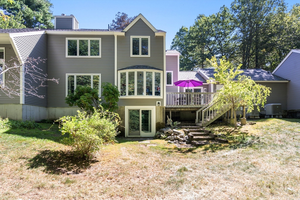 16 Coltsway, Wayland, Massachusetts, 2 Bedrooms Bedrooms, 6 Rooms Rooms,2.5 BathroomsBathrooms,Residential,For Sale,Coltsway,73477450