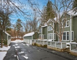 75 Amity Place, Amherst, Massachusetts, 3 Bedrooms Bedrooms, 6 Rooms Rooms,2.5 BathroomsBathrooms,Residential,For Sale,Amity Place,73471665