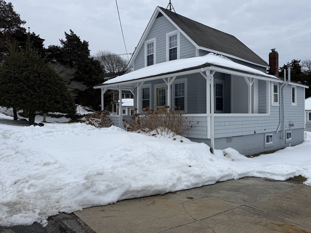31 Saco Ave, Bourne, Massachusetts, 2 Bedrooms Bedrooms, 5 Rooms Rooms,1 BathroomBathrooms,Residential Lease,For Rent,Saco Ave,73477541