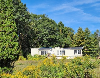 2155 Route 2, Charlemont, Massachusetts, 3 Bedrooms Bedrooms, 7 Rooms Rooms,2 BathroomsBathrooms,Residential,For Sale,Route 2,73477546