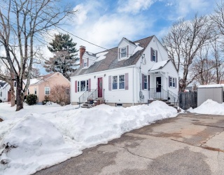 78 Pellana Rd, Norwood, Massachusetts, 3 Bedrooms Bedrooms, 8 Rooms Rooms,2 BathroomsBathrooms,Residential,For Sale,Pellana Rd,73477632