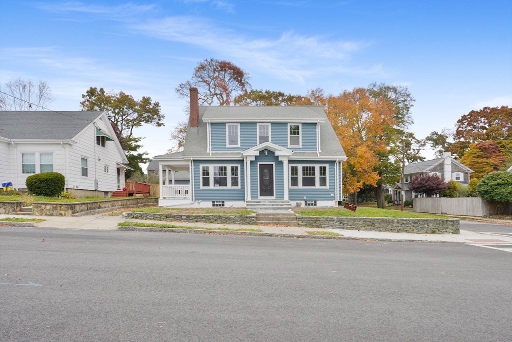 274 Archer Street, Fall River, Massachusetts, 4 Bedrooms Bedrooms, 8 Rooms Rooms,2 BathroomsBathrooms,Residential,For Sale,Archer Street,73451284