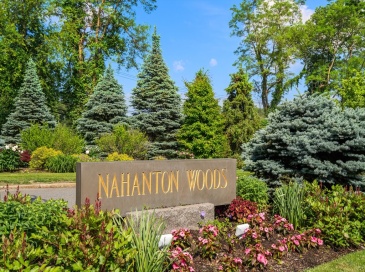 210 Nahanton Street, Newton, Massachusetts, 2 Bedrooms Bedrooms, 4 Rooms Rooms,2 BathroomsBathrooms,Residential,For Sale,Nahanton Street,73402434