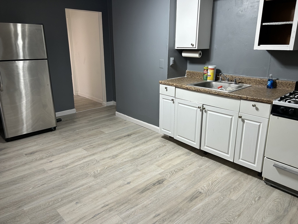 14 Monument Square, Boston, Massachusetts, 1 Bedroom Bedrooms, 2 Rooms Rooms,1 BathroomBathrooms,Residential Lease,For Rent,Monument Square,73477652