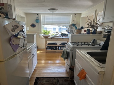 66 Lake Ave, Melrose, Massachusetts, 1 Bedroom Bedrooms, 3 Rooms Rooms,1 BathroomBathrooms,Residential Lease,For Rent,Lake Ave,73477653 66 Lake Ave, Melrose, Massachusetts, 1 Bedroom Bedrooms, 3 Rooms Rooms,1 BathroomBathrooms,Residential Lease,For Rent,Lake Ave,73477653