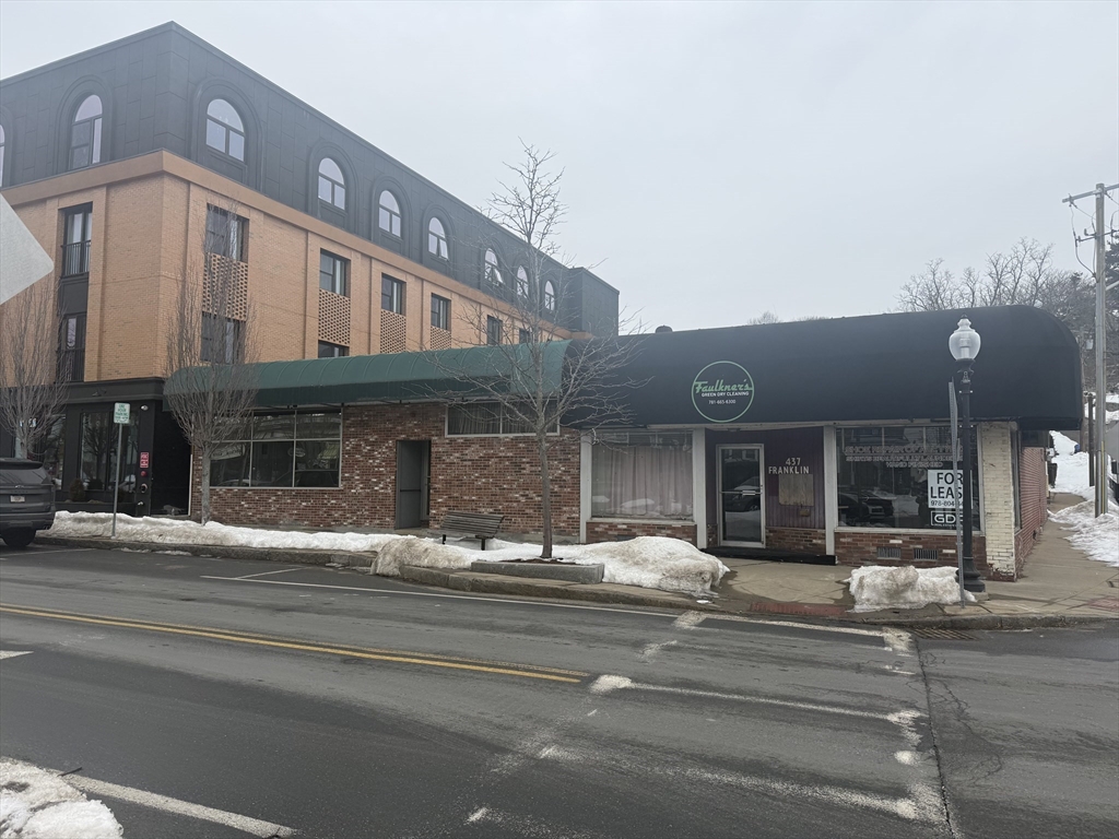 437-445 Franklin St., Melrose, Massachusetts, ,Commercial Sale,For Sale,Franklin St.,73477722