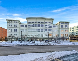 10 Ocean Ave, Revere, Massachusetts, 1 Bedroom Bedrooms, 2 Rooms Rooms,1 BathroomBathrooms,Residential,For Sale,Ocean Ave,73477772