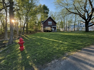 14 Leonard Ln, Holbrook, Massachusetts, 3 Bedrooms Bedrooms, 6 Rooms Rooms,1 BathroomBathrooms,Residential,For Sale,Leonard Ln,73477790