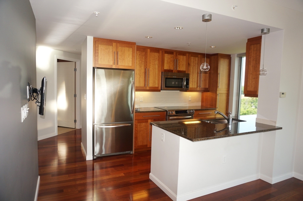 10-40 Nouvelle Way, Natick, Massachusetts, 2 Bedrooms Bedrooms, 4 Rooms Rooms,2 BathroomsBathrooms,Residential Lease,For Rent,Nouvelle Way,73473469