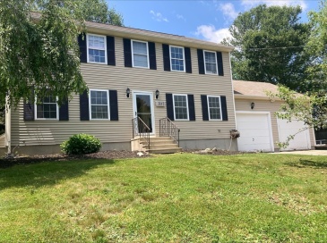 337 Mason Rd Ext, Dudley, Massachusetts, 3 Bedrooms Bedrooms, 8 Rooms Rooms,2.5 BathroomsBathrooms,Residential,For Sale,Mason Rd Ext,73394675 337 Mason Rd Ext, Dudley, Massachusetts, 3 Bedrooms Bedrooms, 8 Rooms Rooms,2.5 BathroomsBathrooms,Residential,For Sale,Mason Rd Ext,73394675