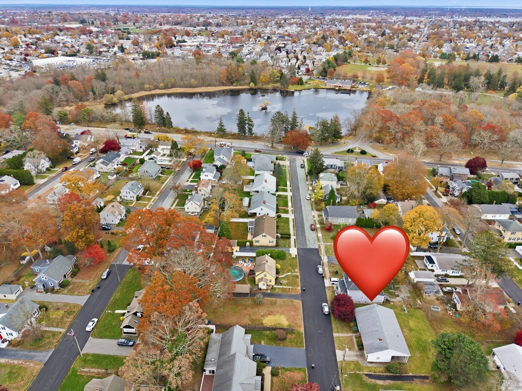 50 Gaywood St, Dartmouth, Massachusetts, 3 Bedrooms Bedrooms, 6 Rooms Rooms,2 BathroomsBathrooms,Residential,For Sale,Gaywood St,73455929