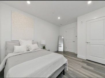 585 Essex St, Lynn, Massachusetts, 2 Bedrooms Bedrooms, 3 Rooms Rooms,1 BathroomBathrooms,Residential Lease,For Rent,Essex St,73477820