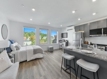 585 Essex St, Lynn, Massachusetts, 1 Room Rooms,1 BathroomBathrooms,Residential Lease,For Rent,Essex St,73477853 585 Essex St, Lynn, Massachusetts, 1 Room Rooms,1 BathroomBathrooms,Residential Lease,For Rent,Essex St,73477853