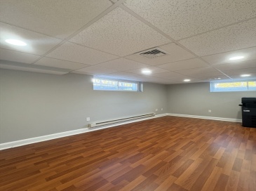 170 Dean St, Taunton, Massachusetts, ,Commercial Lease,For Rent,Dean St,73477892 170 Dean St, Taunton, Massachusetts, ,Commercial Lease,For Rent,Dean St,73477892