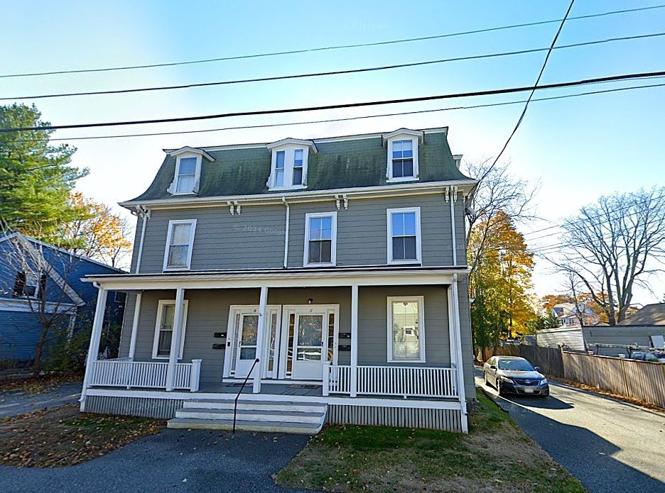 17 Avon Street, Melrose, Massachusetts, 2 Bedrooms Bedrooms, 6 Rooms Rooms,1 BathroomBathrooms,Residential Lease,For Rent,Avon Street,73477902