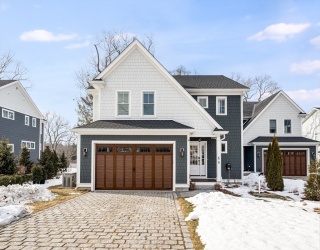 6 Stanwood Point, Gloucester, Massachusetts, 3 Bedrooms Bedrooms, 10 Rooms Rooms,2.5 BathroomsBathrooms,Residential Lease,For Rent,Stanwood Point,73477904