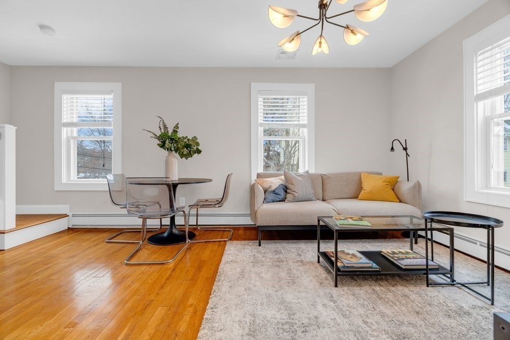 35 Boulevard Rd, Arlington, Massachusetts, 2 Bedrooms Bedrooms, 5 Rooms Rooms,1.5 BathroomsBathrooms,Residential,For Sale,Boulevard Rd,73477932