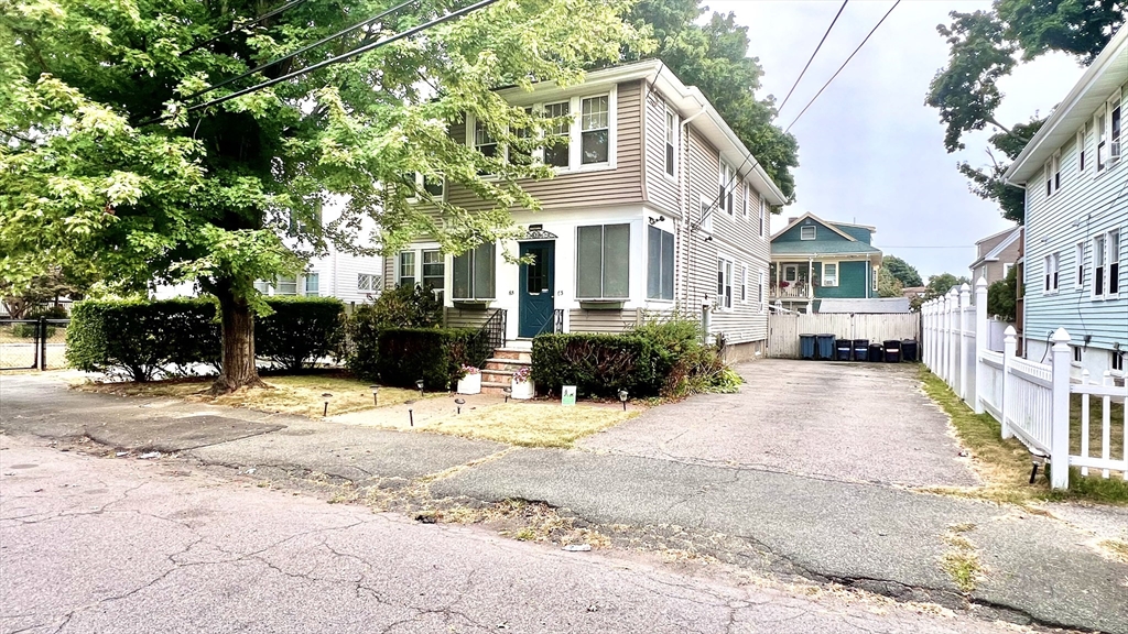 65 Holyoke Street, Quincy, Massachusetts, 2 Bedrooms Bedrooms, 6 Rooms Rooms,1 BathroomBathrooms,Residential Lease,For Rent,Holyoke Street,73477974