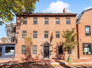 21-23 Middle Street, Newburyport, Massachusetts, ,Commercial Sale,For Sale,Middle Street,73466896