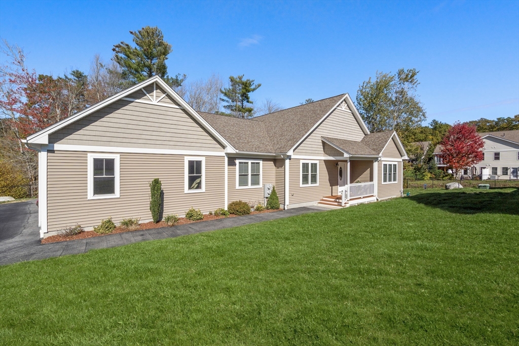 19 Virginia Dr, Leicester, Massachusetts, 2 Bedrooms Bedrooms, 4 Rooms Rooms,2 BathroomsBathrooms,Residential,For Sale,Virginia Dr,73445889