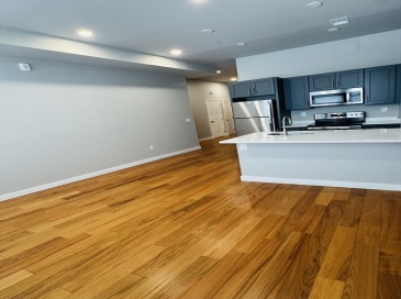 19 Main Street, Brockton, Massachusetts, 1 Bedroom Bedrooms, 3 Rooms Rooms,1 BathroomBathrooms,Residential Lease,For Rent,Main Street,73478108 19 Main Street, Brockton, Massachusetts, 1 Bedroom Bedrooms, 3 Rooms Rooms,1 BathroomBathrooms,Residential Lease,For Rent,Main Street,73478108