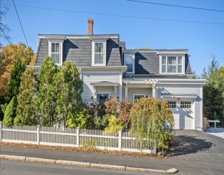 58 Hancock St, Lexington, Massachusetts, 3 Bedrooms Bedrooms, 7 Rooms Rooms,3.5 BathroomsBathrooms,Residential,For Sale,Hancock St,73478045