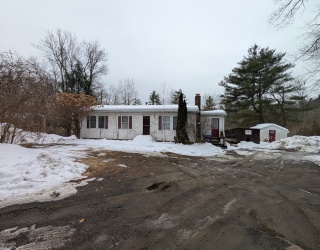 89 Howard St, Belchertown, Massachusetts, 3 Bedrooms Bedrooms, 5 Rooms Rooms,1 BathroomBathrooms,Residential,For Sale,Howard St,73478272