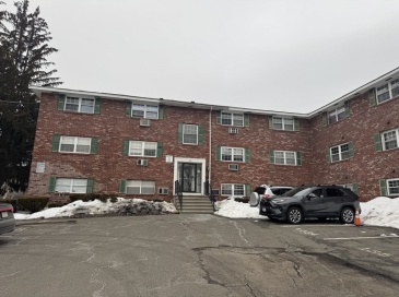367 Hildreth Street, Lowell, Massachusetts, 1 Bedroom Bedrooms, 3 Rooms Rooms,1 BathroomBathrooms,Residential,For Sale,Hildreth Street,73478275