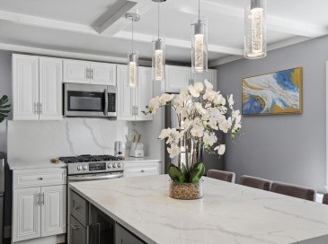 155 York St, Stoughton, Massachusetts, 4 Bedrooms Bedrooms, 7 Rooms Rooms,2.5 BathroomsBathrooms,Residential,For Sale,York St,73478146