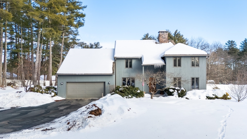 15 Martingale Road, Amherst, New Hampshire, 4 Bedrooms Bedrooms, 11 Rooms Rooms,3 BathroomsBathrooms,Residential,For Sale,Martingale Road,73478154