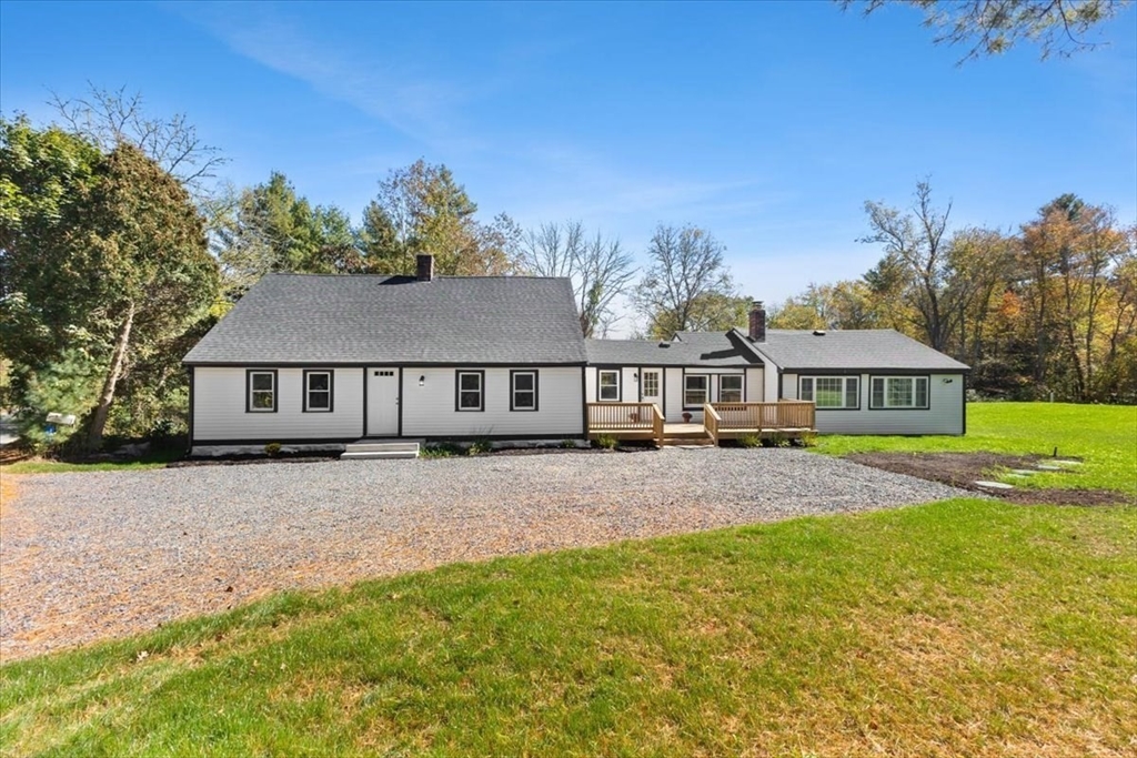 146 Miller St, Middleboro, Massachusetts, 4 Bedrooms Bedrooms, 9 Rooms Rooms,2 BathroomsBathrooms,Residential,For Sale,Miller St,73478184