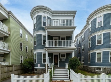 25 Pleasant Street, Boston, Massachusetts, 12 Bedrooms Bedrooms, 21 Rooms Rooms,6 BathroomsBathrooms,Residential Income,For Sale,Pleasant Street,73478214