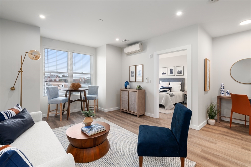 10 Somerset, Winthrop, Massachusetts, 1 Bedroom Bedrooms, 3 Rooms Rooms,1 BathroomBathrooms,Residential,For Sale,Somerset,73478222