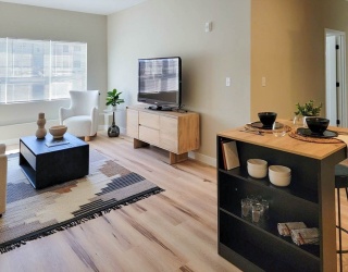 23 Prentice Street, Grafton, Massachusetts, 2 Bedrooms Bedrooms, 4 Rooms Rooms,1.5 BathroomsBathrooms,Residential Lease,For Rent,Prentice Street,73478235