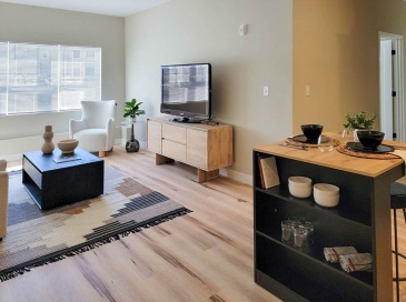 23 Prentice Street, Grafton, Massachusetts, 2 Bedrooms Bedrooms, 4 Rooms Rooms,1.5 BathroomsBathrooms,Residential Lease,For Rent,Prentice Street,73478235