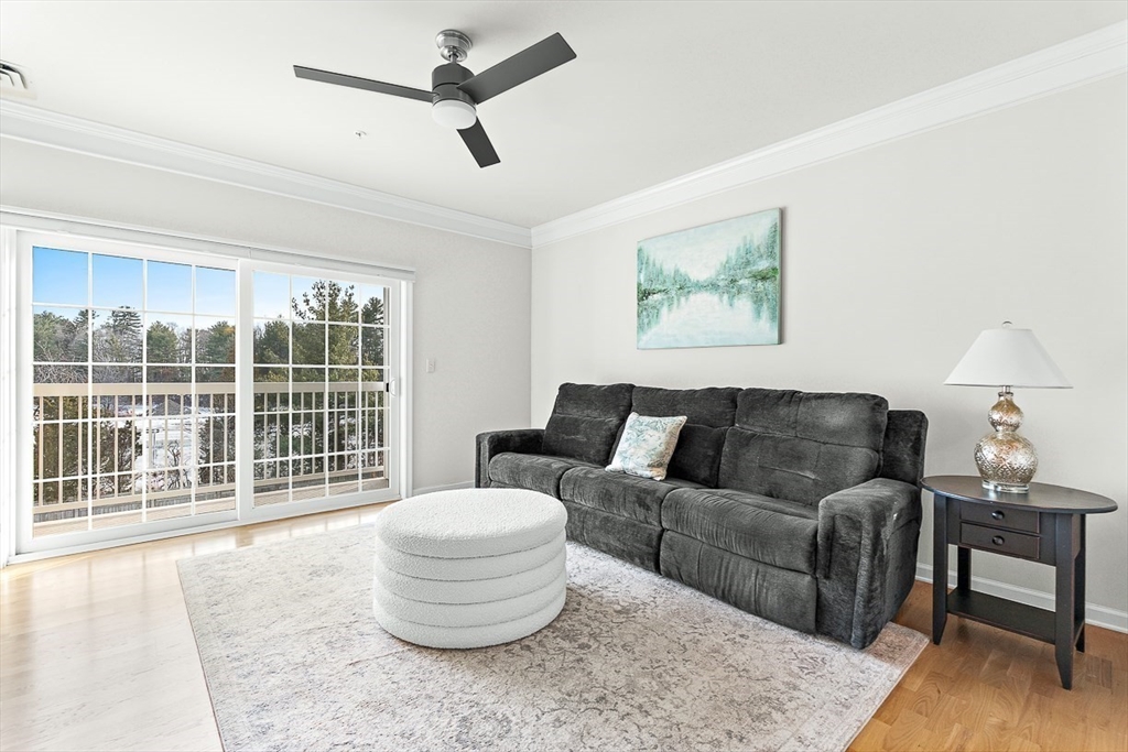 36 Abigail Way, Reading, Massachusetts, 1 Bedroom Bedrooms, 5 Rooms Rooms,1 BathroomBathrooms,Residential,For Sale,Abigail Way,73466393