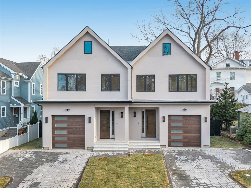 123-125 Waban St, Newton, Massachusetts, 3 Bedrooms Bedrooms, 10 Rooms Rooms,4 BathroomsBathrooms,Residential,For Sale,Waban St,73463540