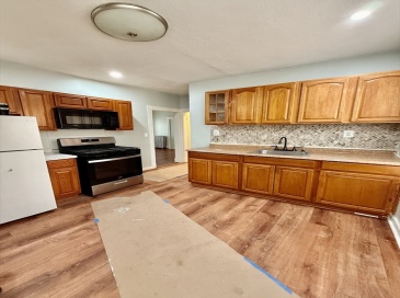 15 Dunlap St, Boston, Massachusetts, 3 Bedrooms Bedrooms, 5 Rooms Rooms,1 BathroomBathrooms,Residential Lease,For Rent,Dunlap St,73478311 15 Dunlap St, Boston, Massachusetts, 3 Bedrooms Bedrooms, 5 Rooms Rooms,1 BathroomBathrooms,Residential Lease,For Rent,Dunlap St,73478311