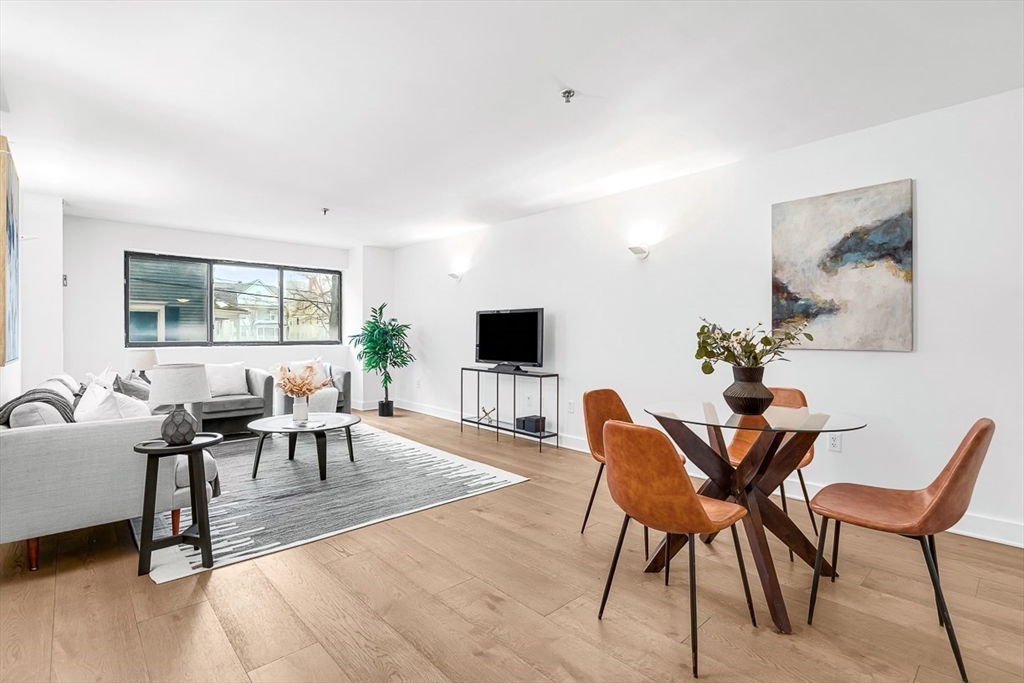 15 North Beacon, Boston, Massachusetts, 1 Bedroom Bedrooms, 4 Rooms Rooms,1 BathroomBathrooms,Residential,For Sale,North Beacon,73454791