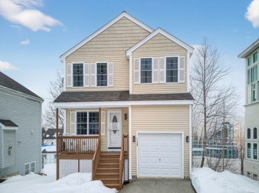 12B Stevens Street, Lawrence, Massachusetts, 3 Bedrooms Bedrooms, 6 Rooms Rooms,1.5 BathroomsBathrooms,Residential,For Sale,Stevens Street,73478345